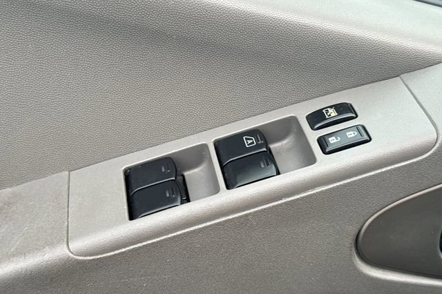 Used 2017 Nissan Frontier SV image 12