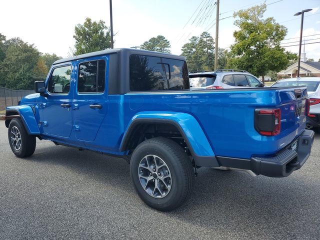 New 2025 Jeep Gladiator Sport AWD/4WD image 4