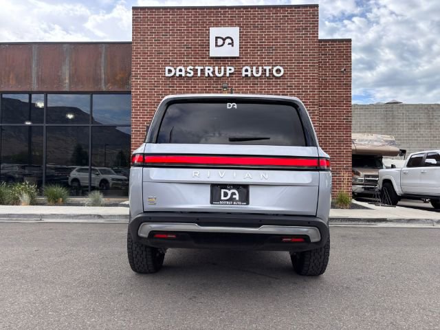 Used 2024 Rivian R1S Adventure image 6