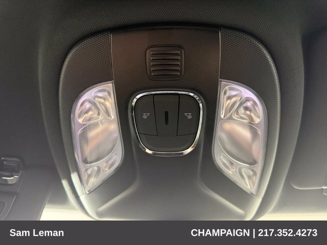 Used 2025 Jeep Compass Limited AWD/4WD image 19