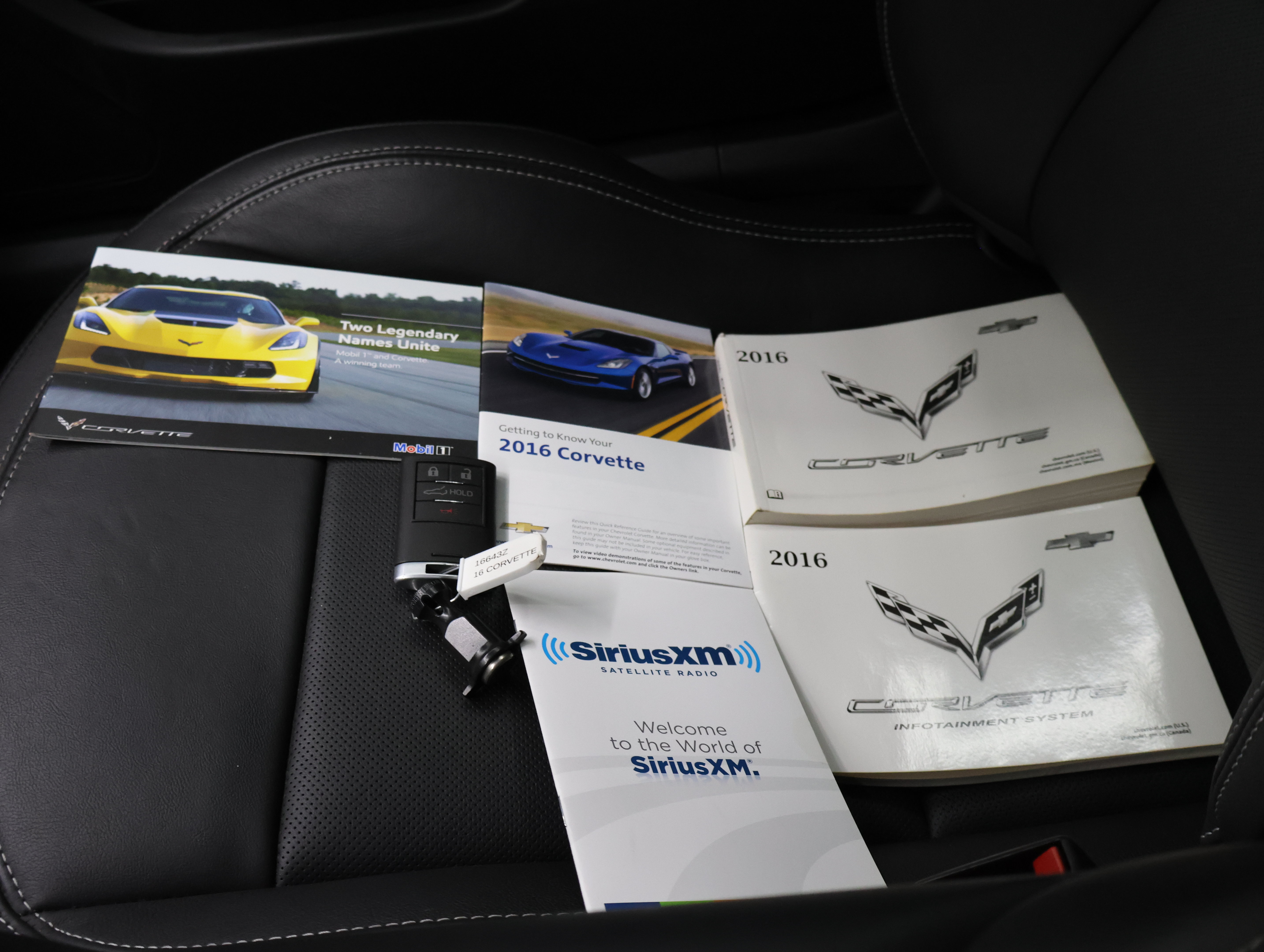 Used 2016 Chevrolet Corvette Stingray Coupe w/ Carbon Flash Badge Package RWD image 44