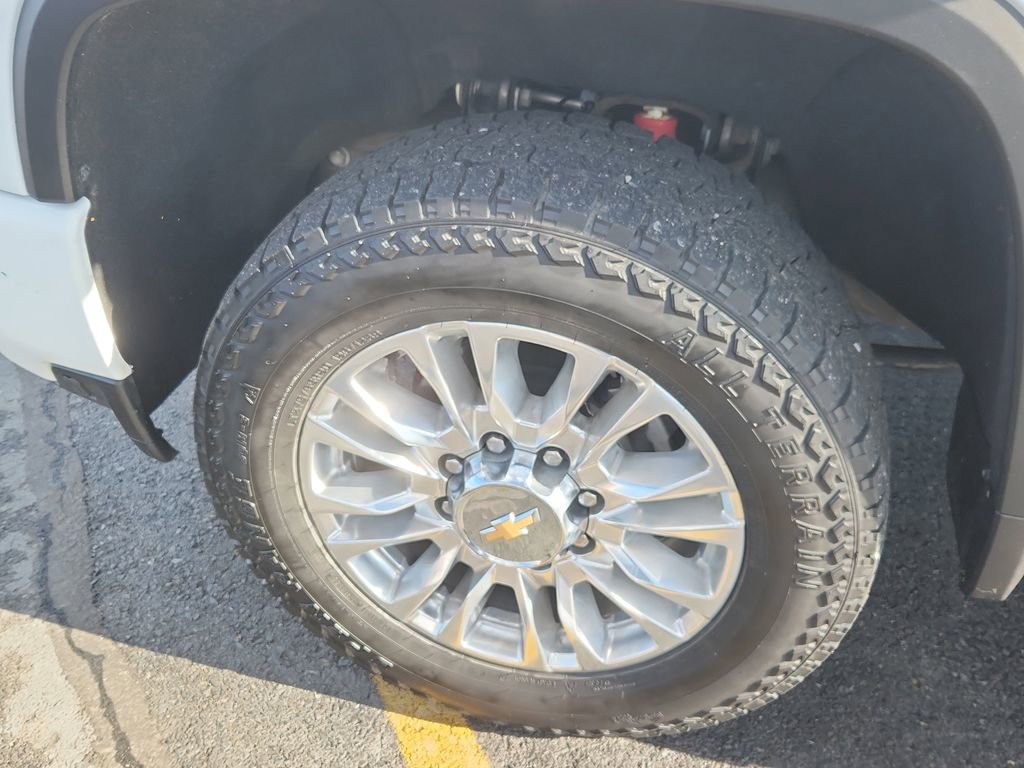 Used 2021 Chevrolet Silverado 3500 High Country w/ Z71 Off-Road Package image 20