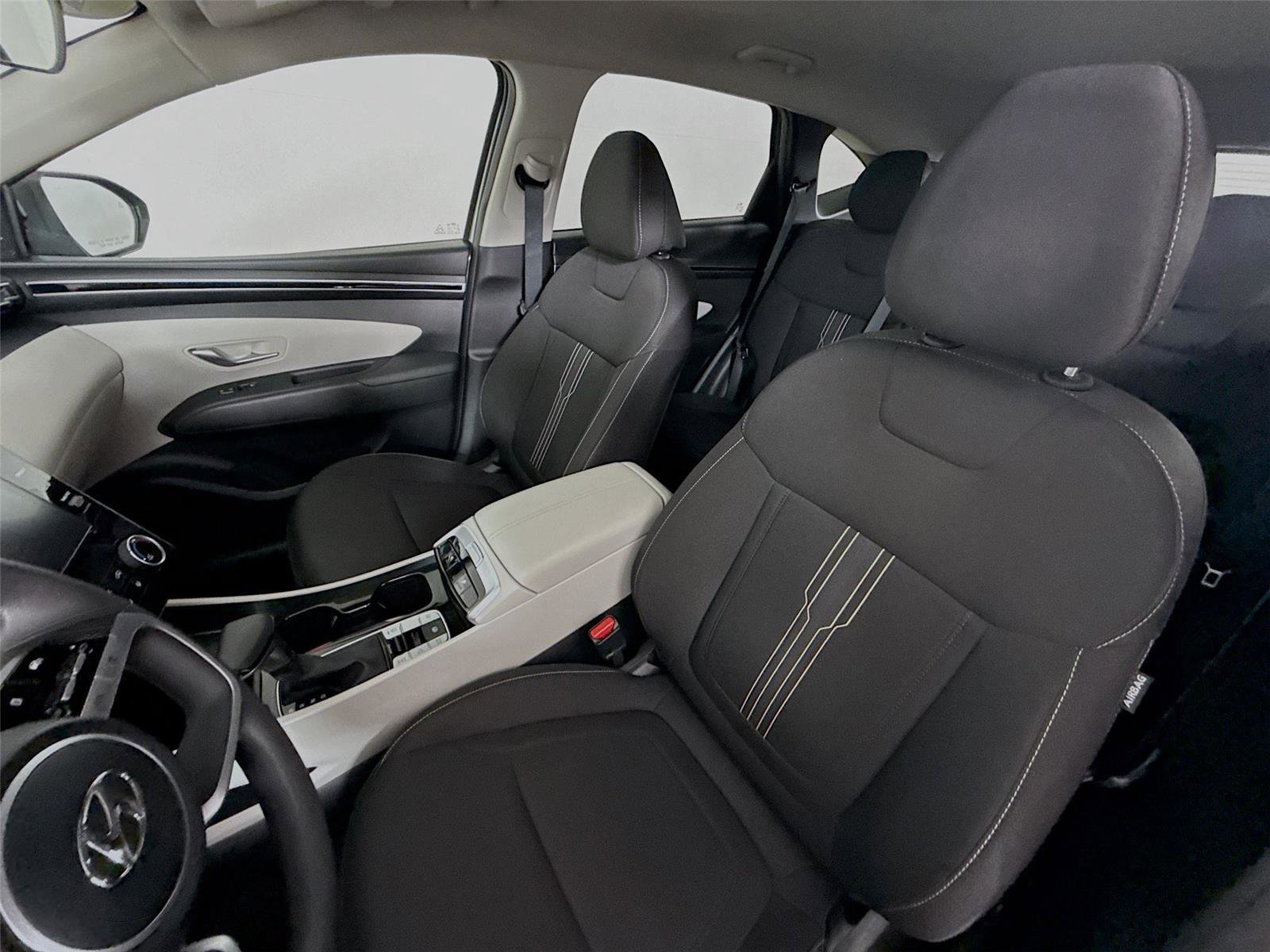 Used 2023 Hyundai Tucson SEL AWD/4WD image 5