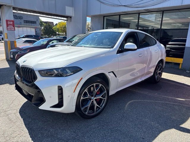 Used 2024 BMW X6 xDrive40i w/ Executive Package
