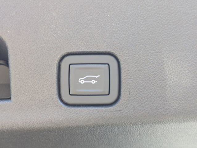 New 2026 GMC Acadia Denali w/ Super Cruise Package image 15