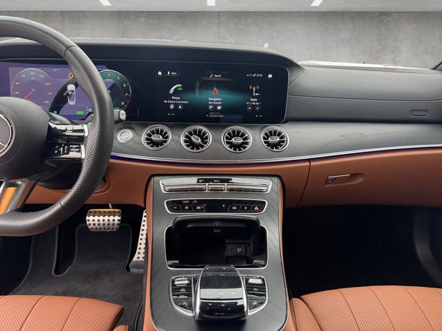 Used 2023 Mercedes-Benz E 450 Cabriolet image 3