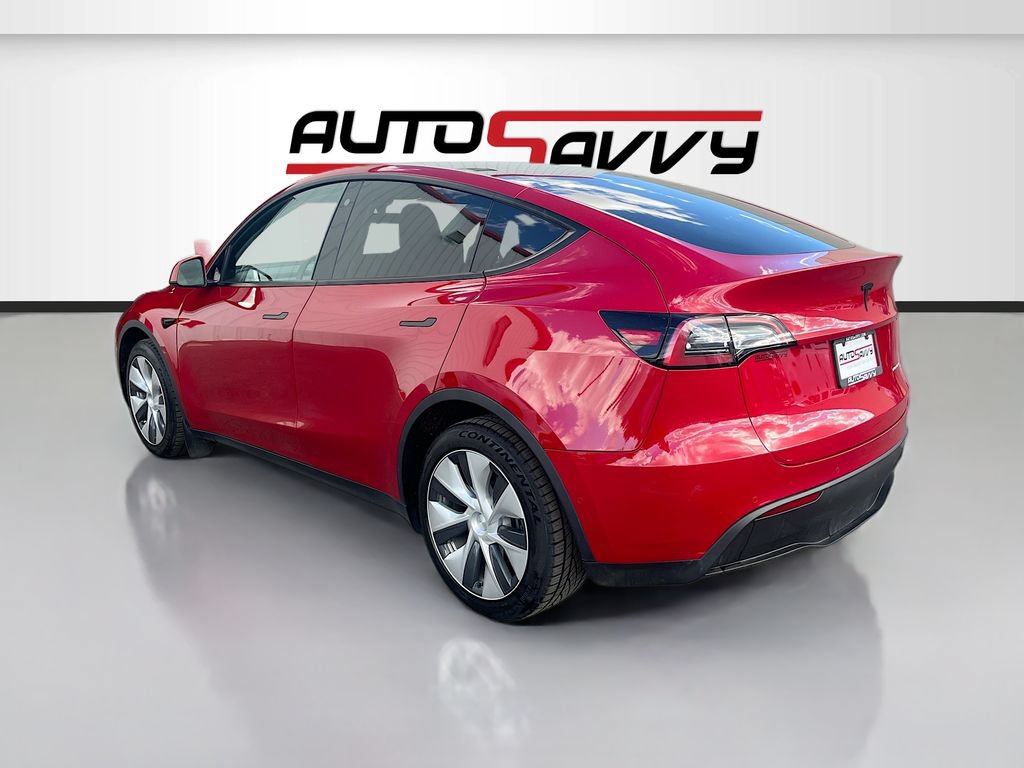 Used 2022 Tesla Model Y Long Range AWD/4WD image 5