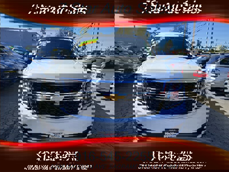 Used 2018 Chevrolet Tahoe LT image 2