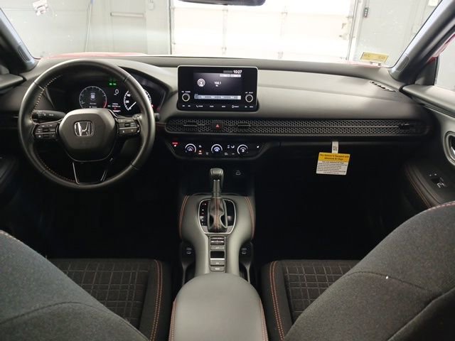 Certified 2025 Honda HR-V Sport image 12