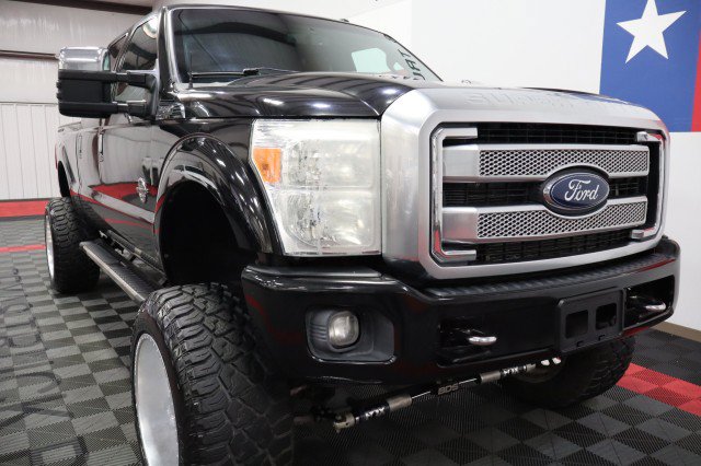 Used 2014 Ford F250 Platinum w/ FX4 Off-Road Package AWD/4WD image 17