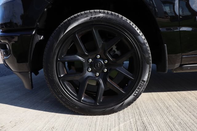 Used 2023 RAM 1500 Laramie AWD/4WD image 32