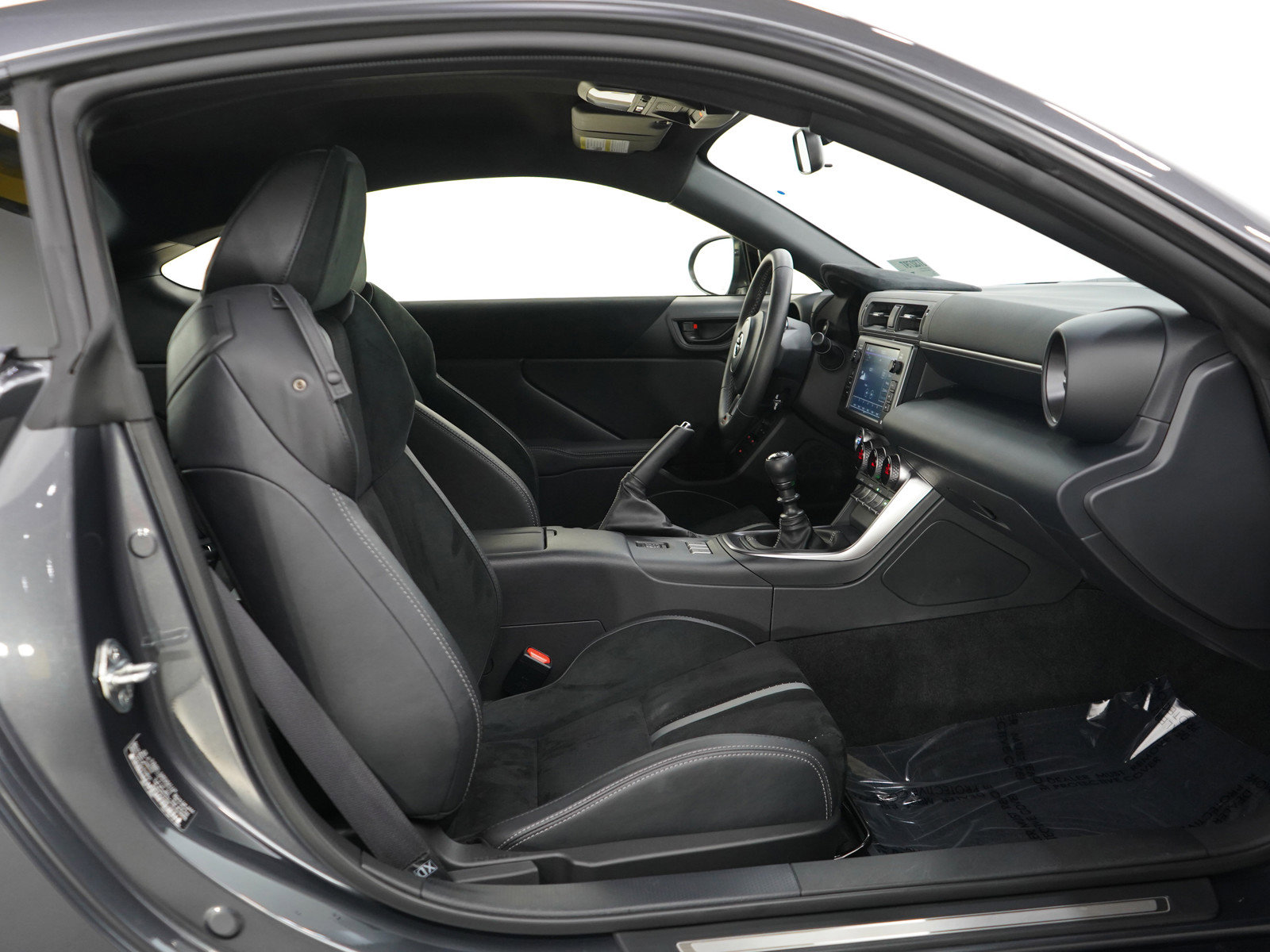 Used 2023 Toyota GR86 Premium image 12