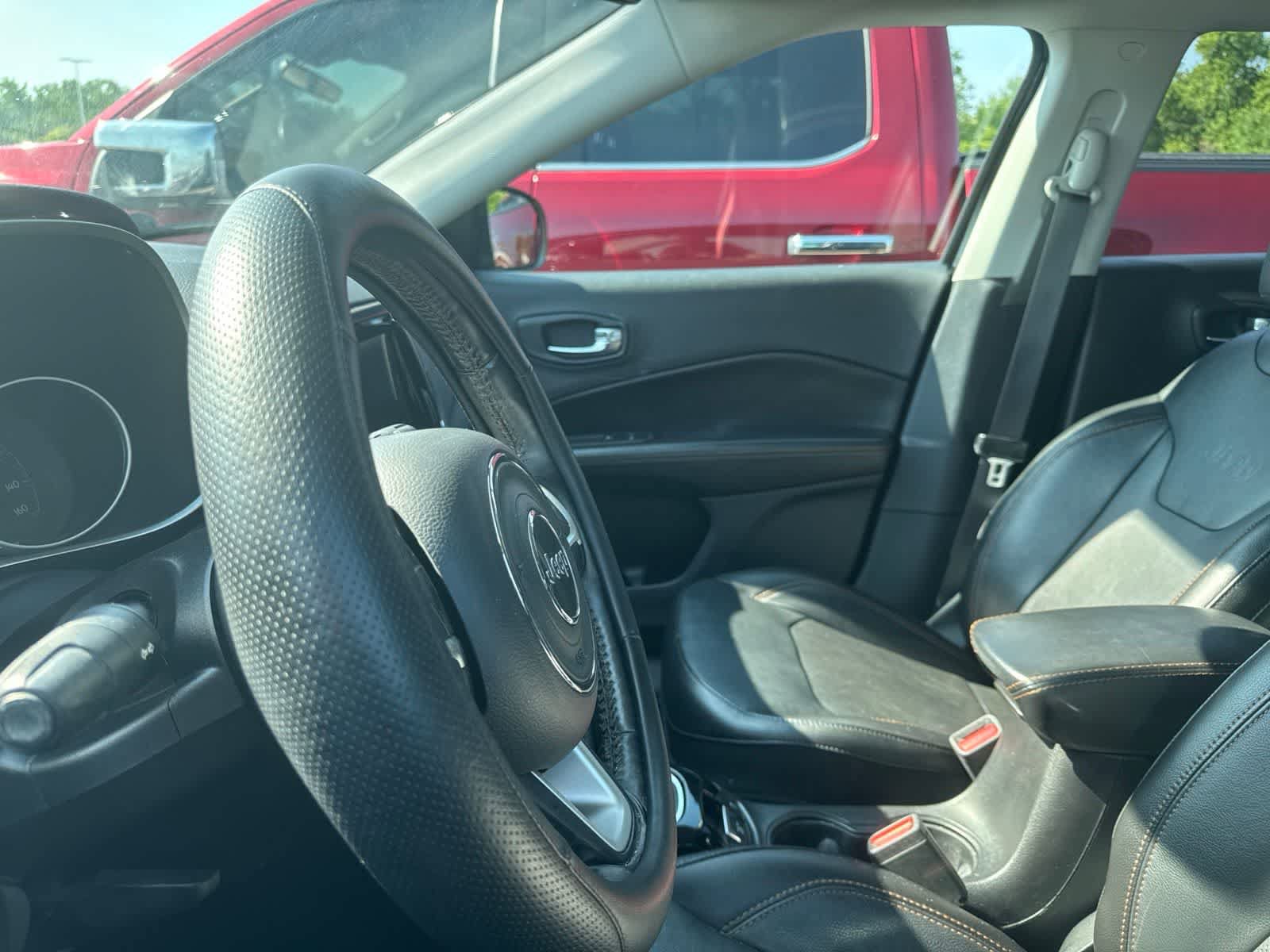 Used 2019 Jeep Compass Limited AWD/4WD image 33