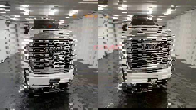 Certified 2024 GMC Sierra 2500 Denali w/ Denali Reserve Package image 3