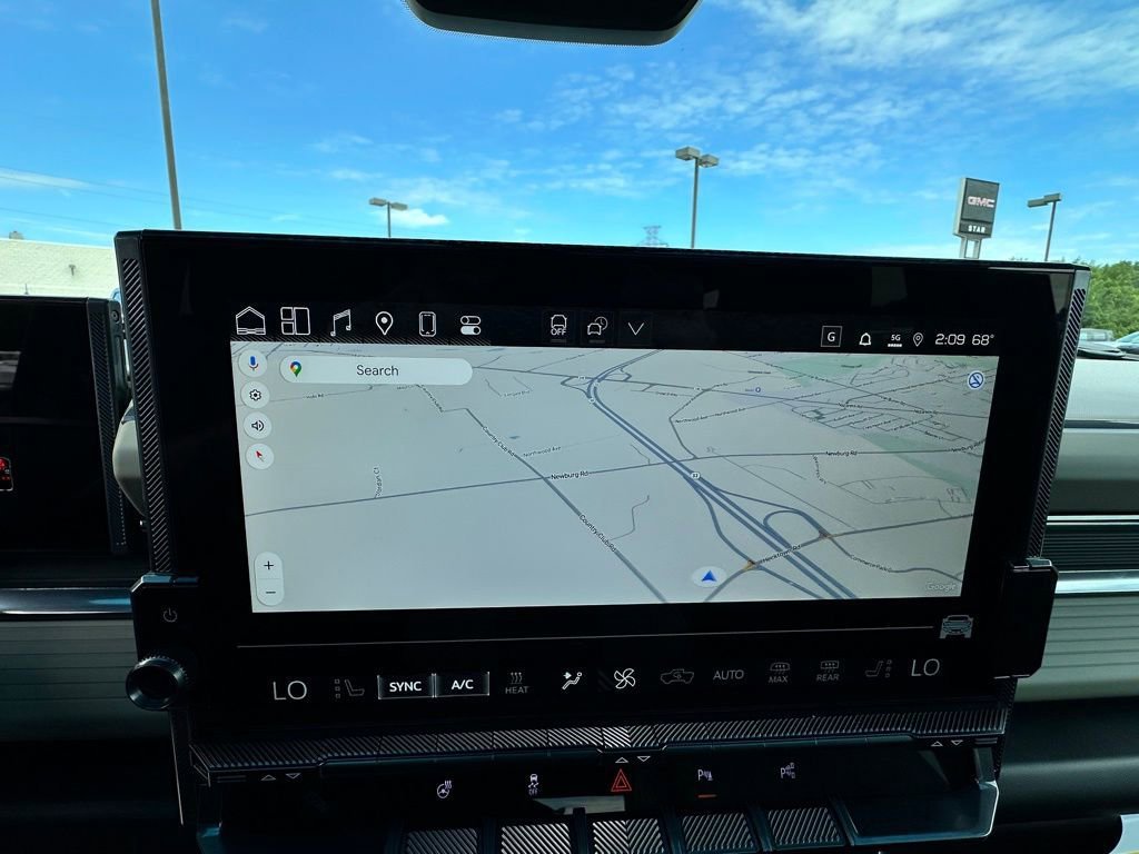 New 2026 GMC Hummer EV SUV w/ LPO, Sport Package AWD/4WD image 24