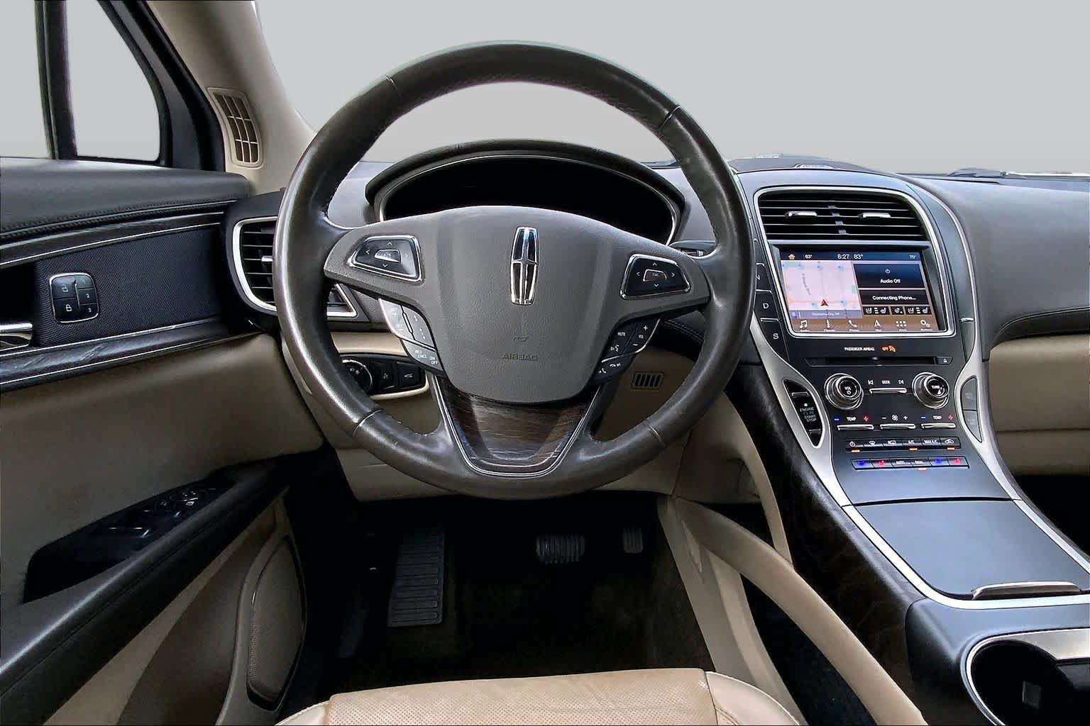 Used 2018 Lincoln MKX Reserve w/ Driver Assistance Package FWD image 6