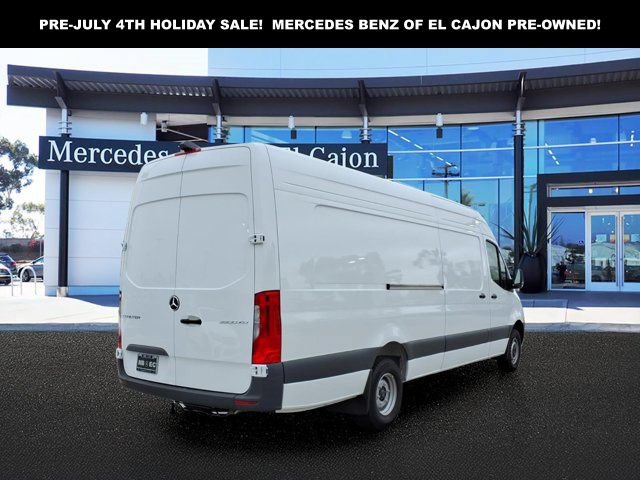 New 2025 Mercedes-Benz Sprinter 3500 image 4