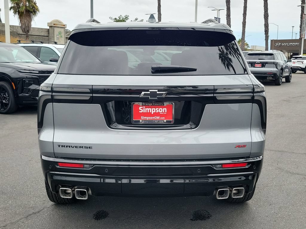 New 2026 Chevrolet Traverse RS FWD image 24
