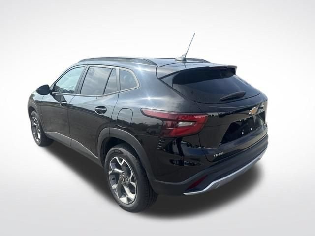 Used 2025 Chevrolet Trax LT FWD video 3