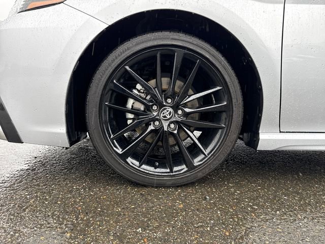 Used 2024 Toyota Camry XSE w/ Navigation Package image 33