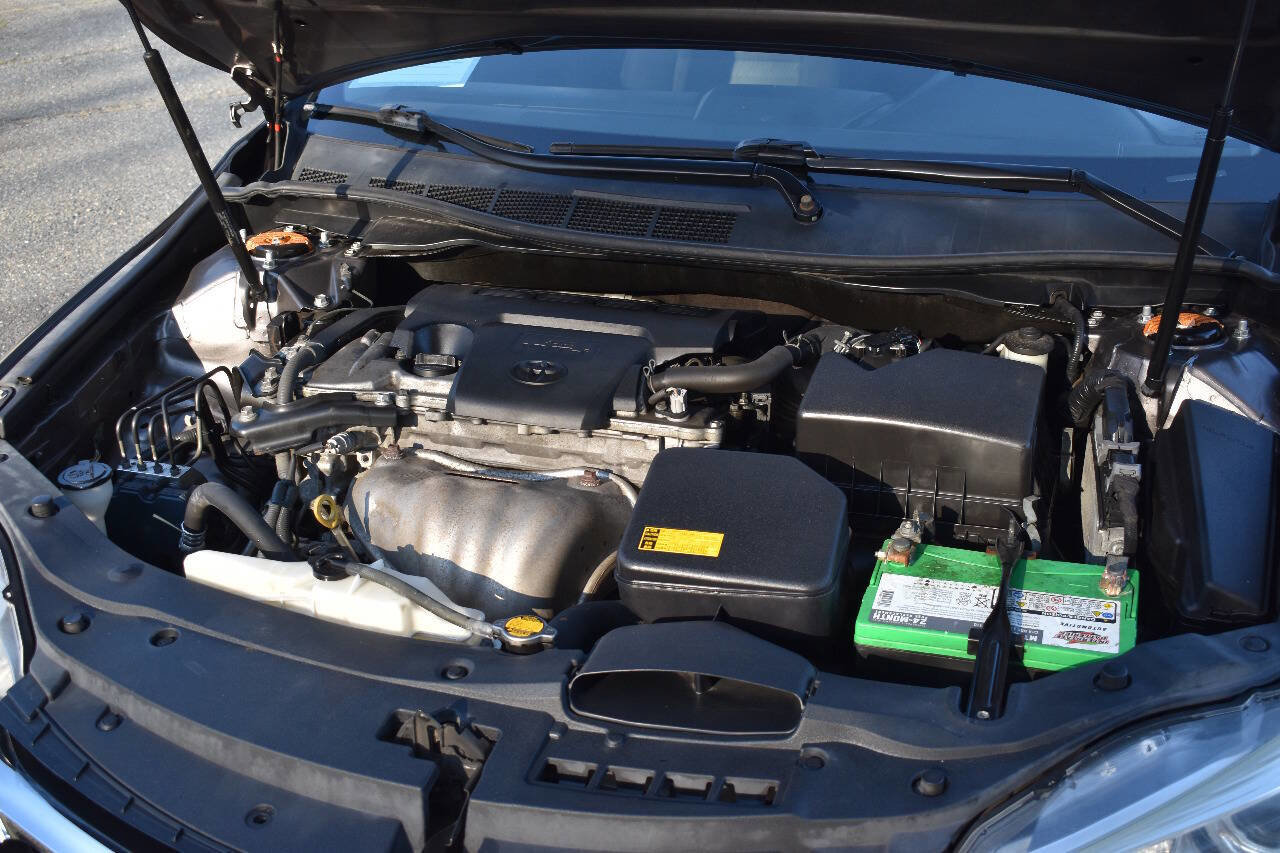 Used 2015 Toyota Camry LE FWD image 33