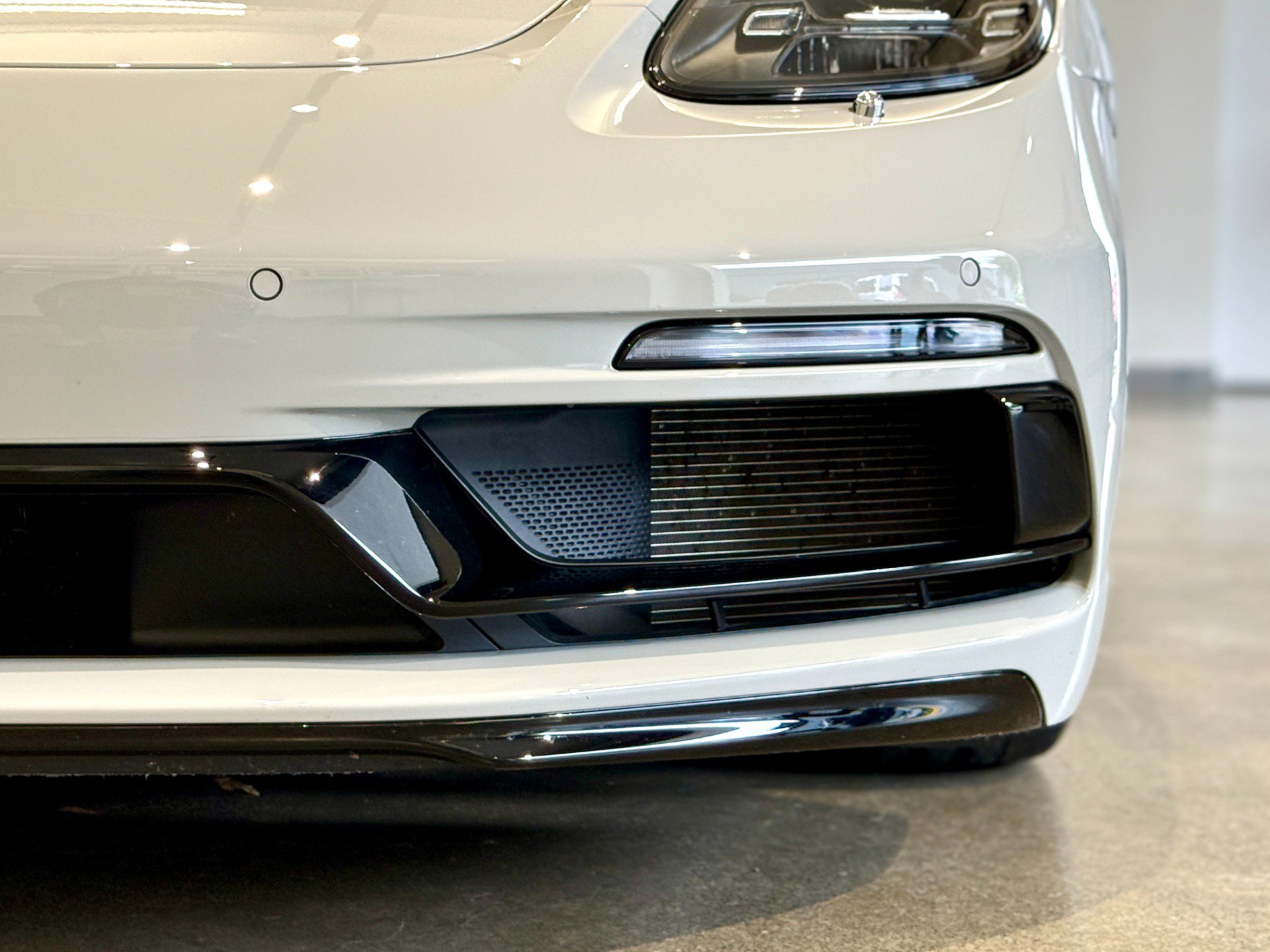 Used 2022 Porsche 718 Boxster GTS RWD image 33