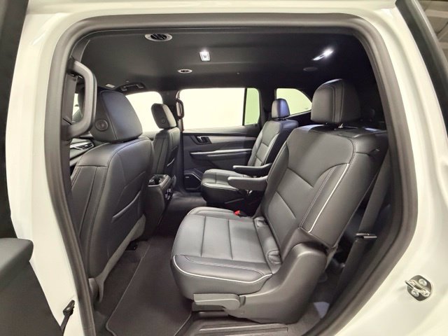 Certified 2026 Buick Enclave Preferred FWD image 21