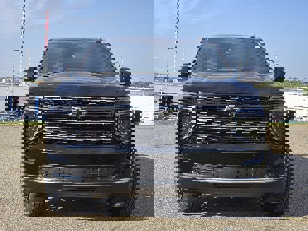 New 2026 Chevrolet Suburban High Country image 10