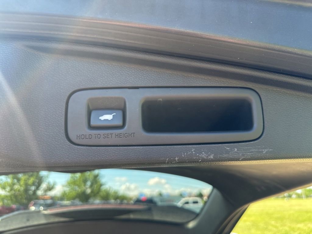 Used 2017 Honda CR-V EX-L image 11