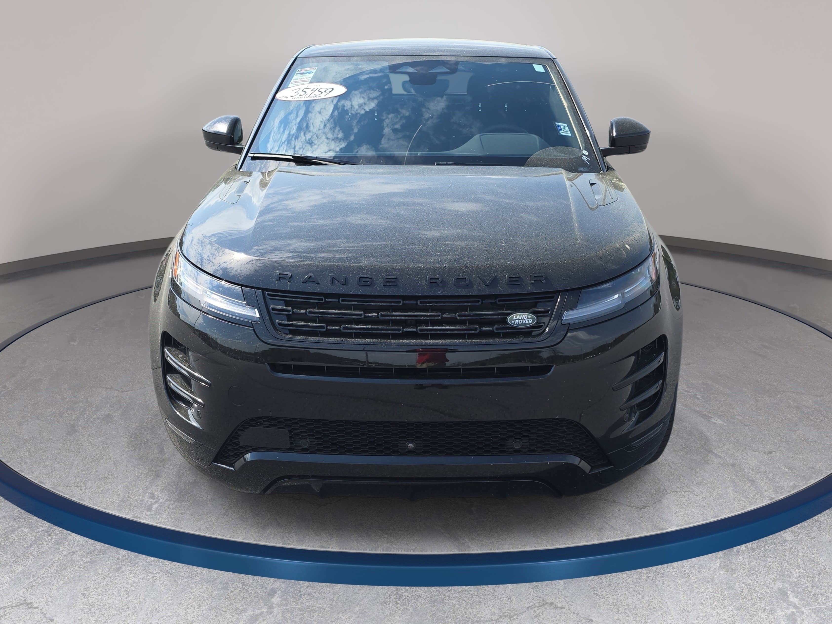 Used 2024 Land Rover Range Rover Evoque Dynamic SE image 2
