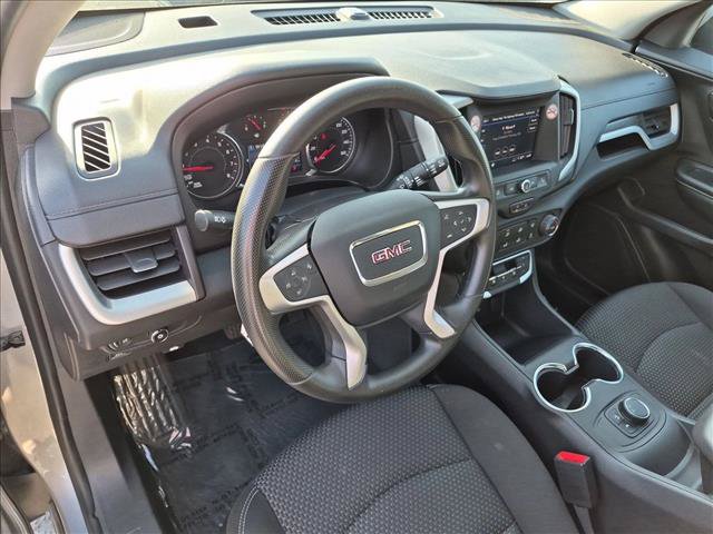 Used 2024 GMC Terrain SLE FWD image 10