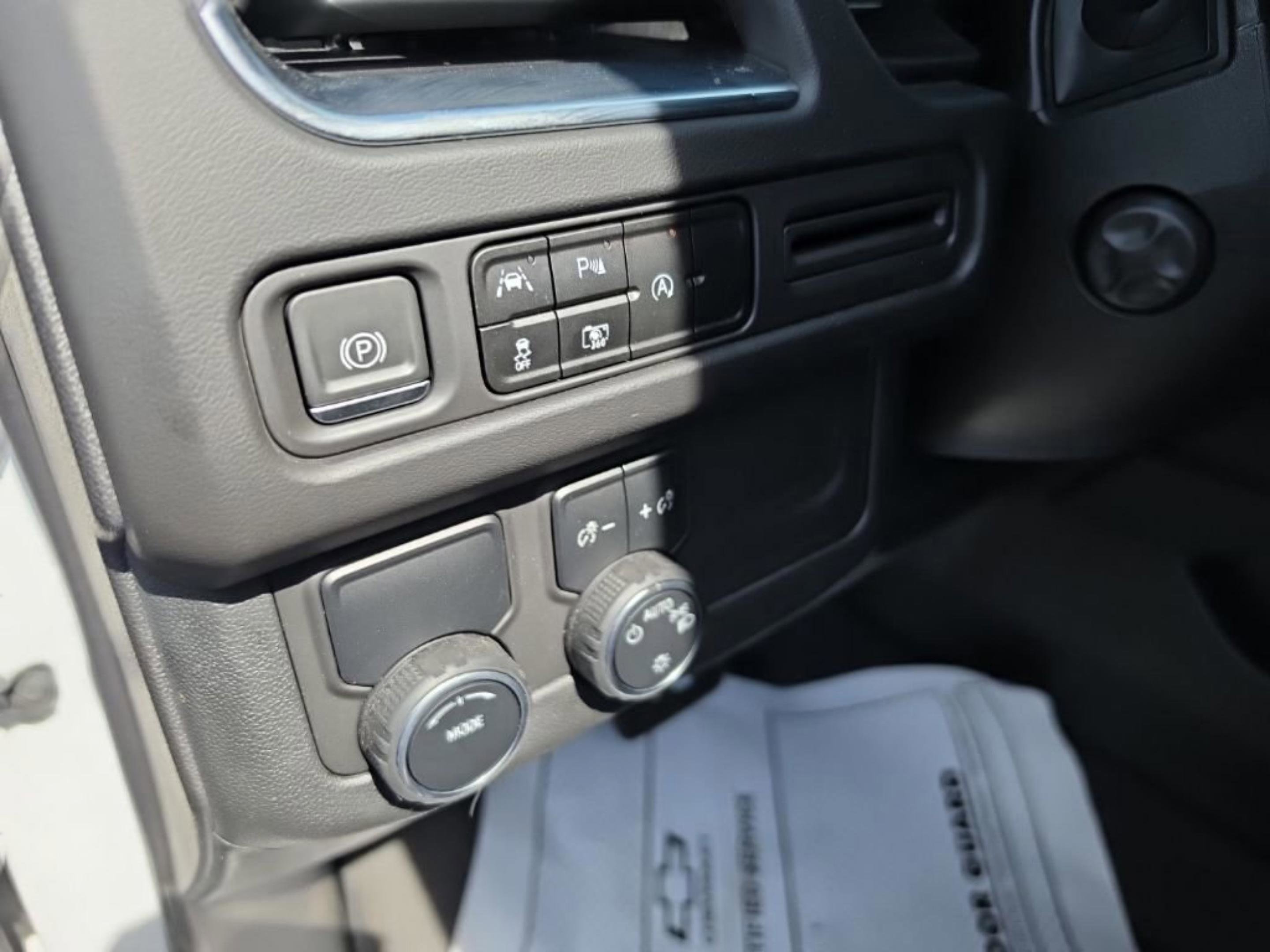 Used 2023 Chevrolet Tahoe RST w/ Luxury Package RWD image 15