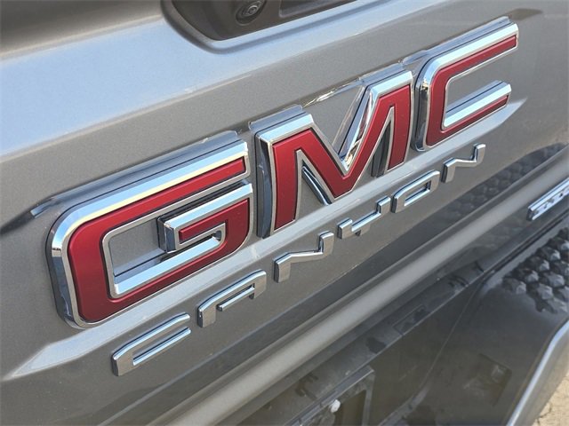 Used 2024 GMC Canyon Elevation w/ Convenience Package image 31