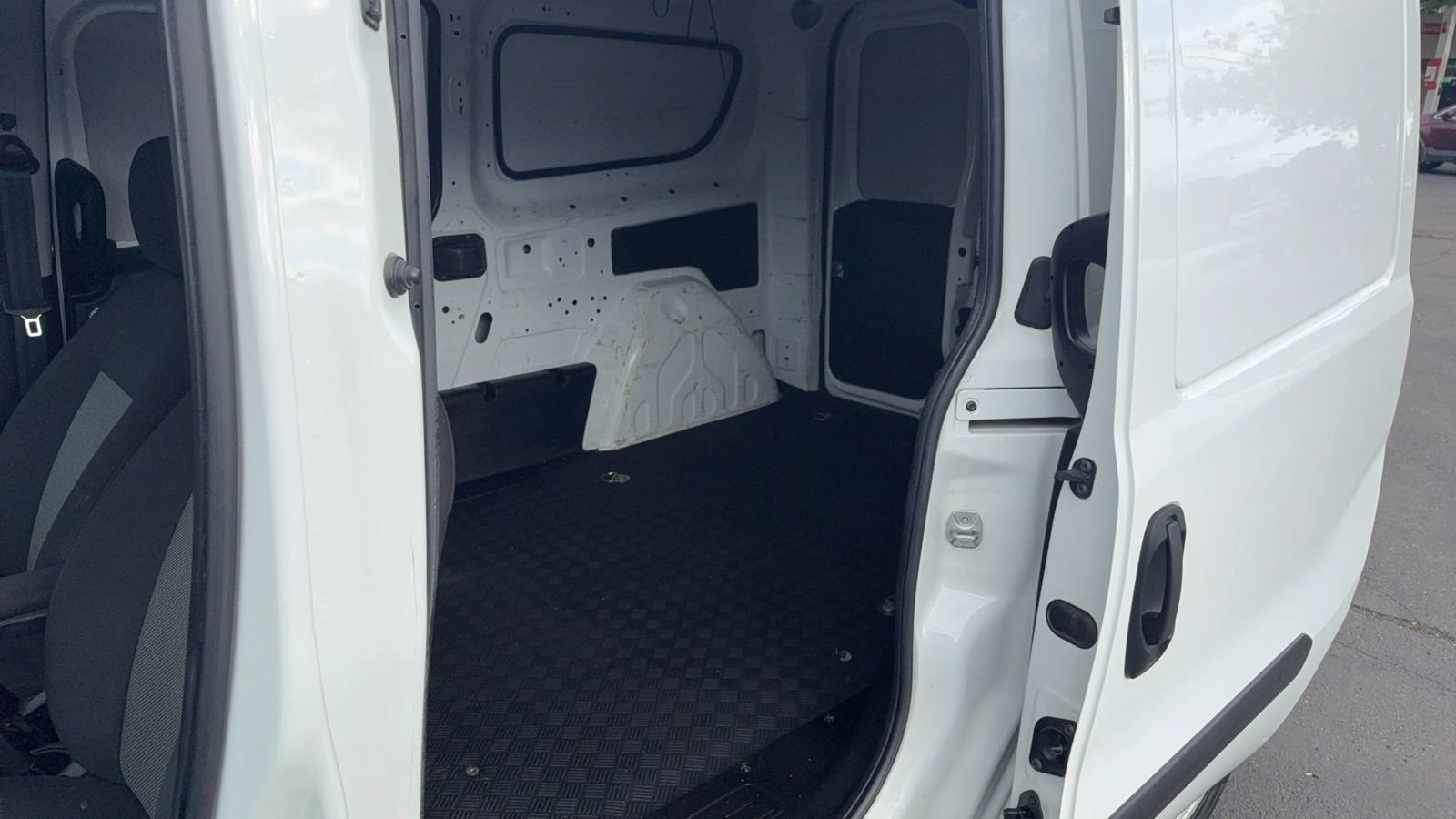 Used 2020 RAM ProMaster City Tradesman FWD image 15