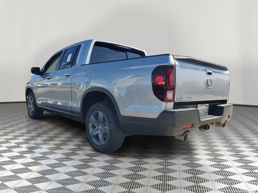 Certified 2023 Honda Ridgeline RTL image 4