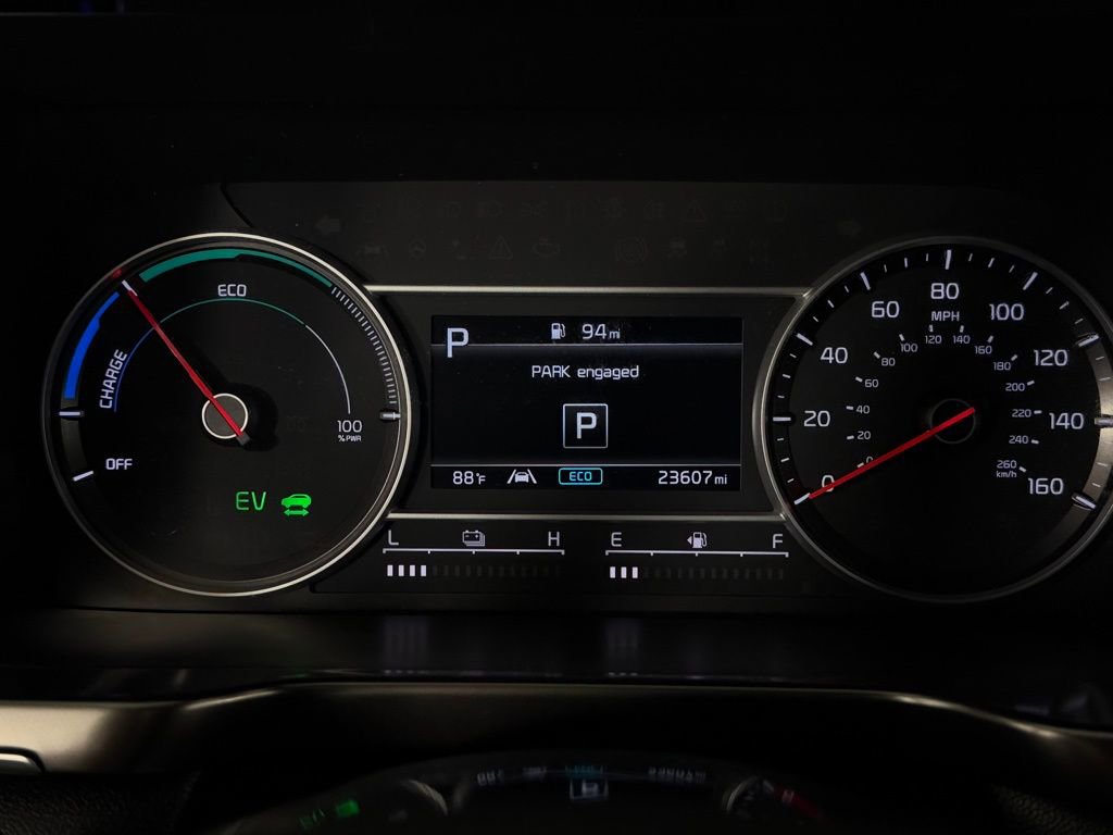 Used 2023 Kia Sorento EX image 23