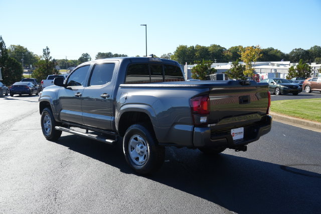 Used 2022 Toyota Tacoma SR w/ SR Convenience Package RWD image 5