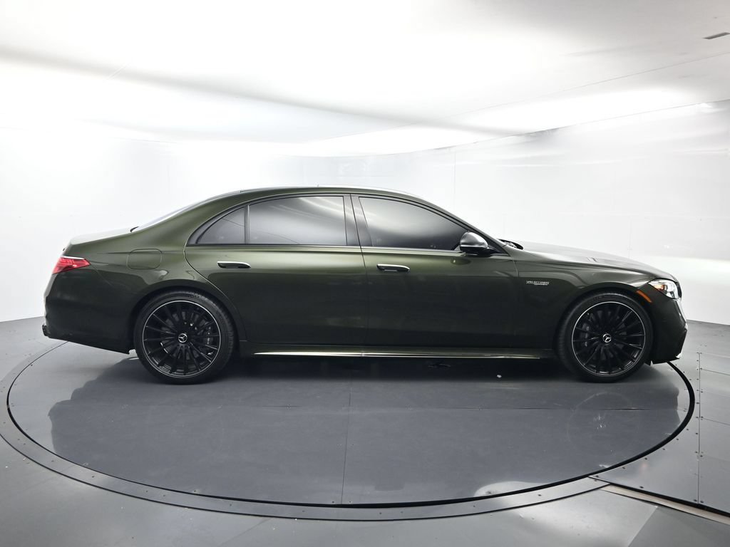Used 2025 Mercedes-Benz S 63 AMG S image 16