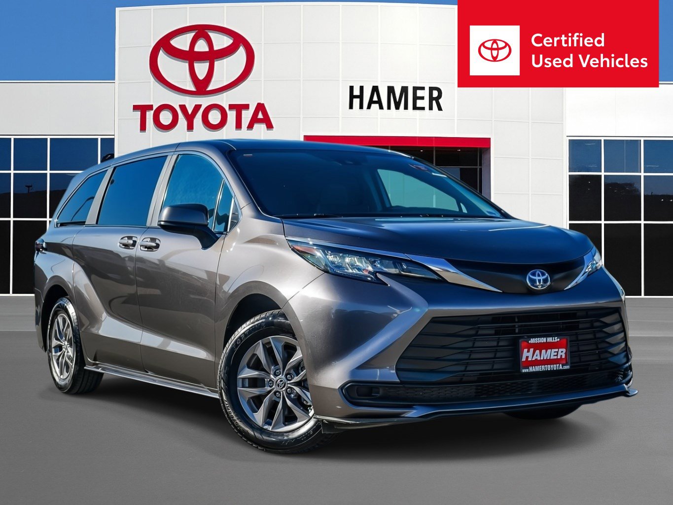 Certified 2023 Toyota Sienna LE
