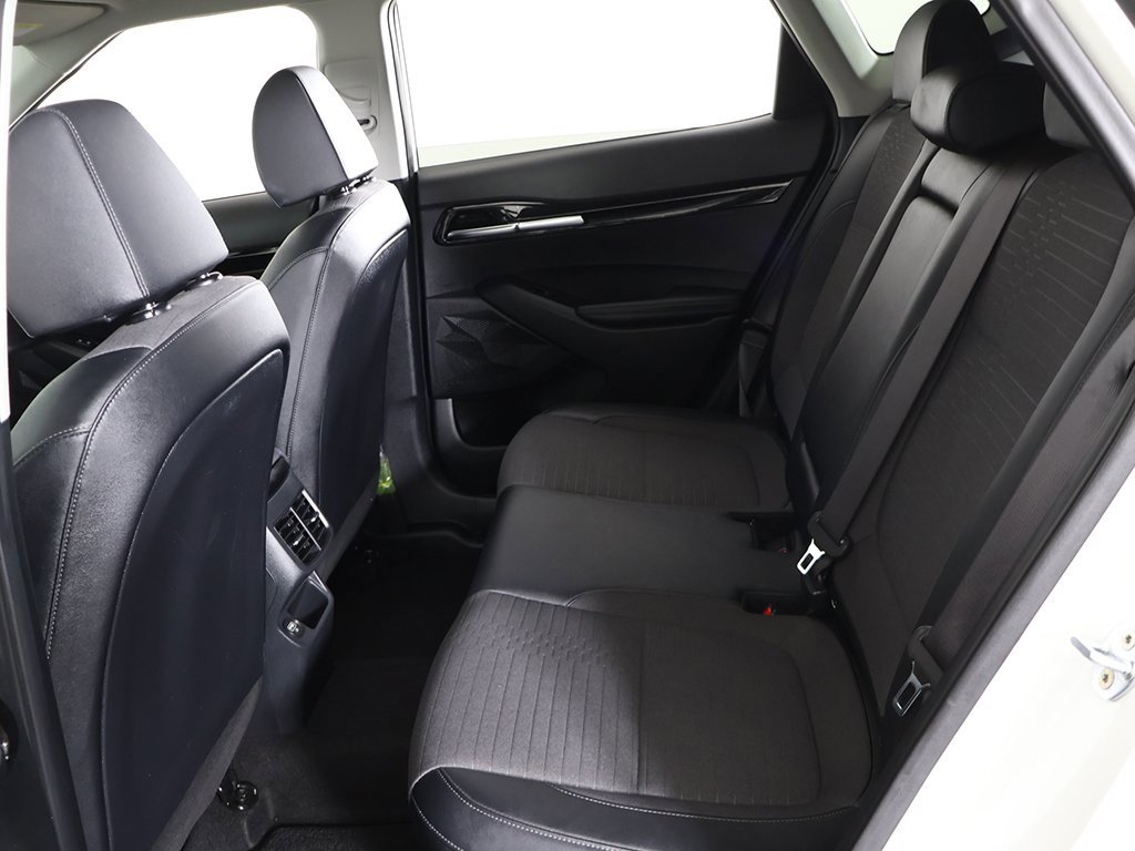 Used 2023 Kia Seltos S w/ Navigation Package image 32