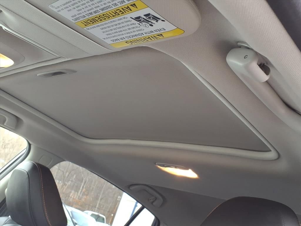 Used 2023 Subaru Crosstrek 2.5i Limited image 15