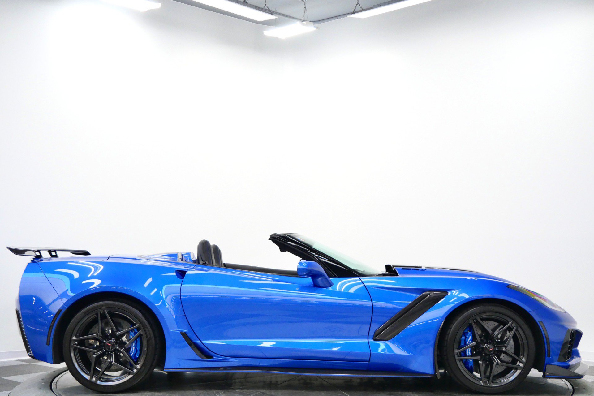 Used 2019 Chevrolet Corvette ZR1 RWD image 57