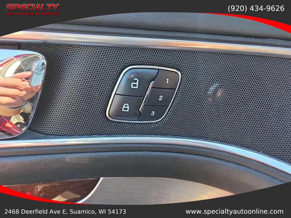 Used 2016 Ford Explorer Platinum AWD/4WD image 26