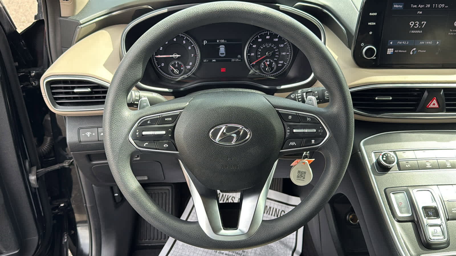 Used 2023 Hyundai Santa Fe SE AWD/4WD image 13