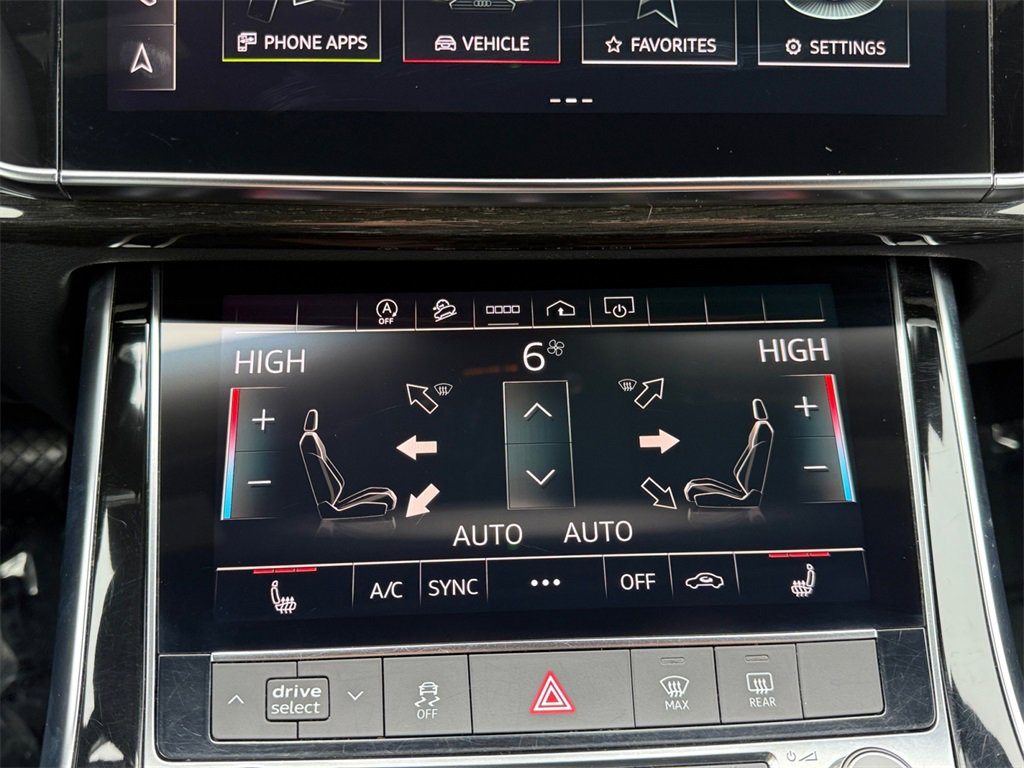 Used 2023 Audi Q7 2.0T Premium w/ Convenience Package image 17