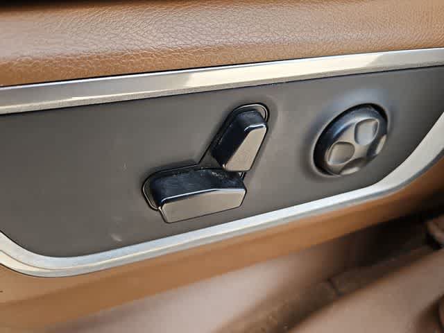 Used 2020 RAM 1500 Laramie RWD image 15