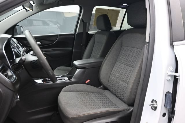 Used 2023 Chevrolet Equinox LT FWD image 5
