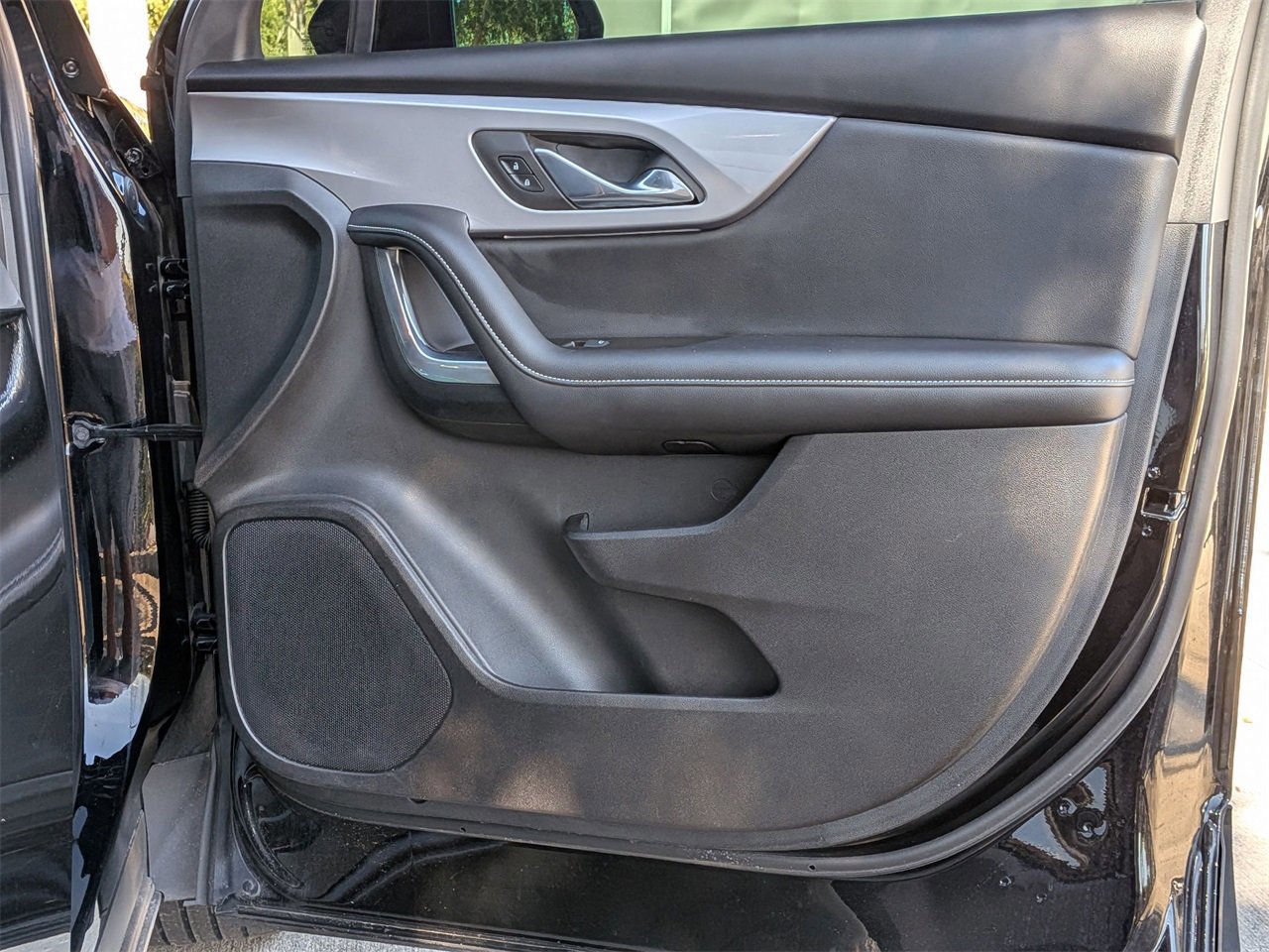 Used 2023 Chevrolet Blazer LT image 19