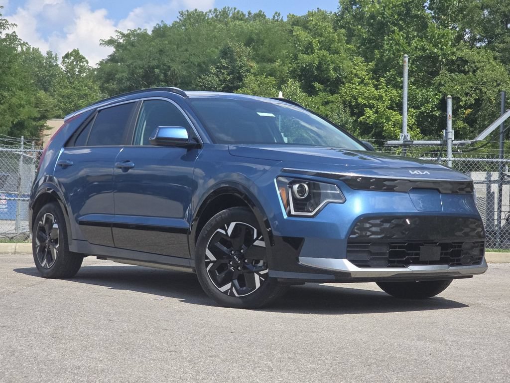 Used 2024 Kia Niro Wind w/ Wind Preserve Package FWD video 1