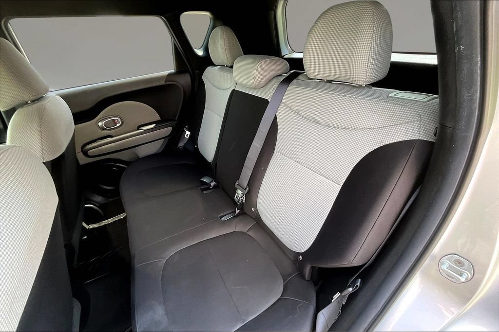 Used 2017 Kia Soul w/ Convenience Package FWD image 20